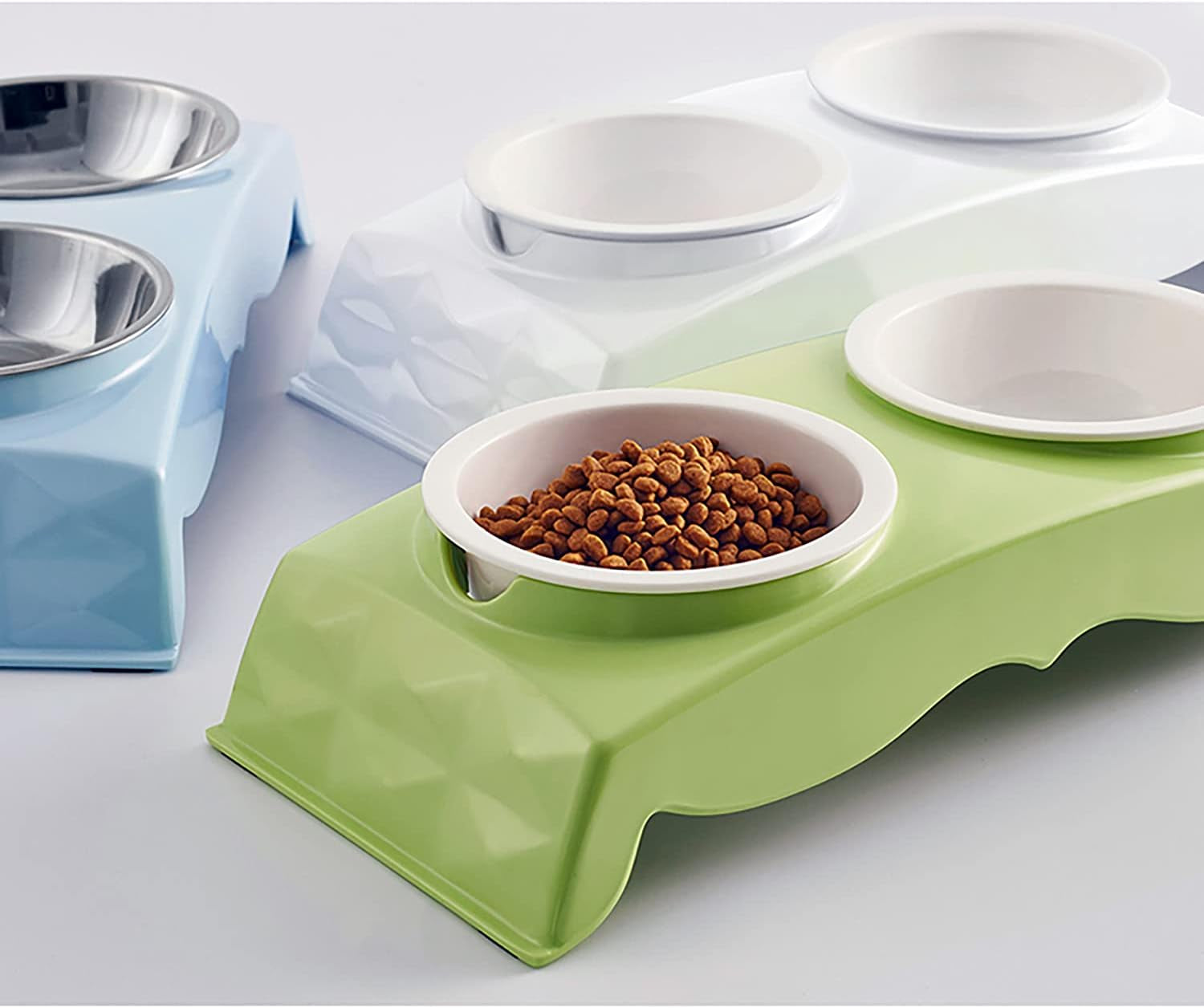 Elevated Cat Bowls Food and Water Bowl Set with 2 Cat Toy Balls for Cats & Small Dogs Pet Double Bowls Spill Proof Stress Free Feeding Pet Dish ，Dishwasher and Microwave Safe (Green)