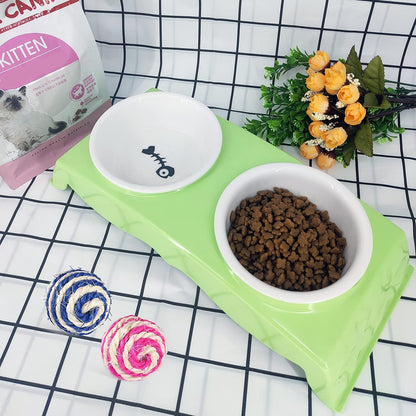 Elevated Cat Bowls Food and Water Bowl Set with 2 Cat Toy Balls for Cats & Small Dogs Pet Double Bowls Spill Proof Stress Free Feeding Pet Dish ，Dishwasher and Microwave Safe (Green)